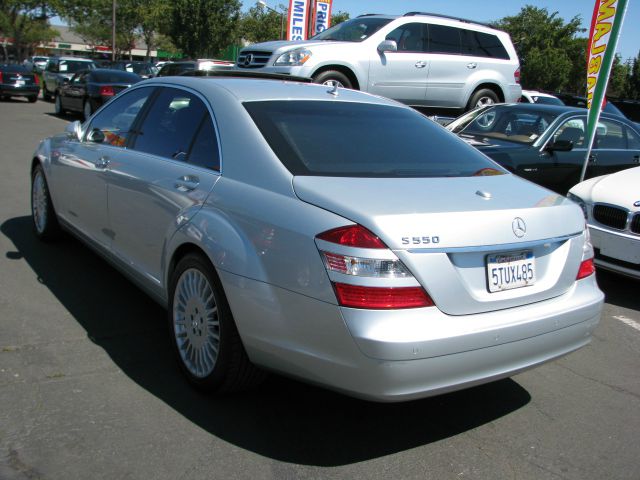Mercedes-Benz S-Class 2007 photo 2