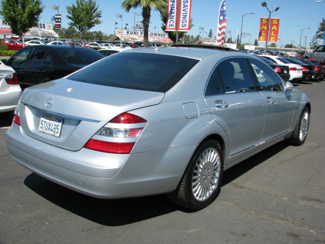 Mercedes-Benz S-Class 2007 photo 4
