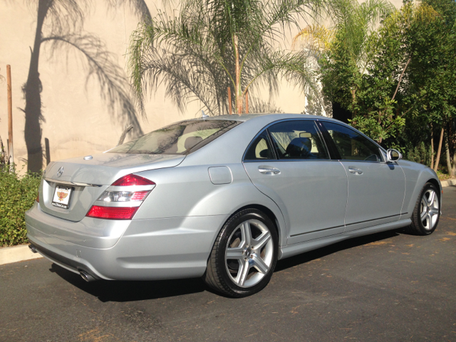 Mercedes-Benz S-Class 2007 photo 2