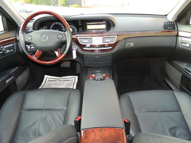 Mercedes-Benz S-Class 2007 photo 14