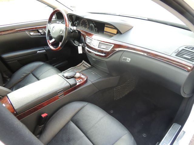 Mercedes-Benz S-Class 2007 photo 7