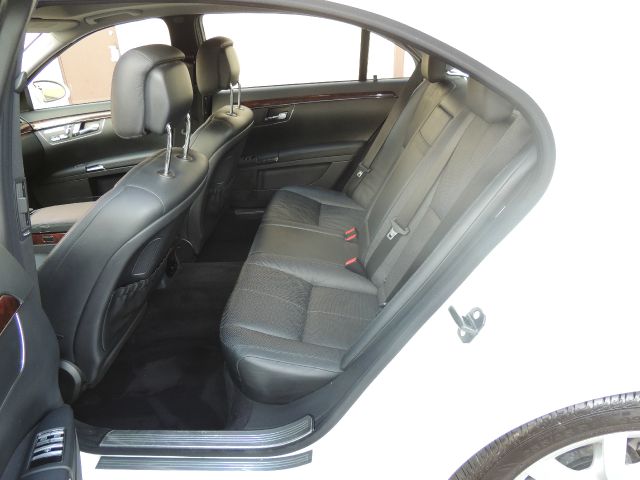 Mercedes-Benz S-Class 2007 photo 9