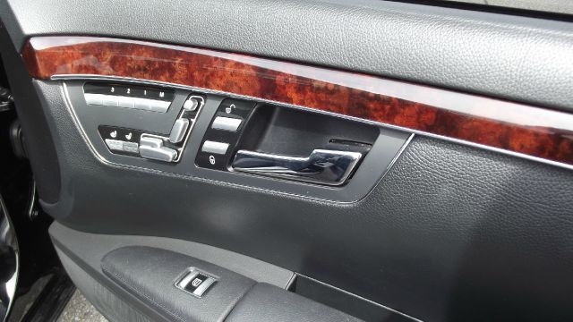 Mercedes-Benz S-Class 2007 photo 5