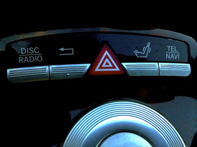 Mercedes-Benz S-Class 4WD Supercab 145 Lariat Sedan