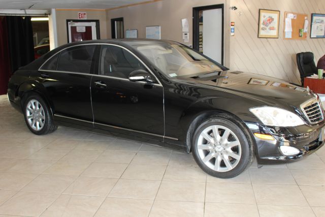 Mercedes-Benz S-Class 2007 photo 2