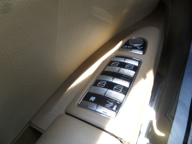 Mercedes-Benz S-Class 2008 photo 18