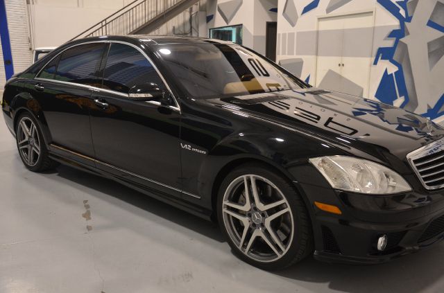 Mercedes-Benz S-Class 4dr Sdn 2.6L Sedan