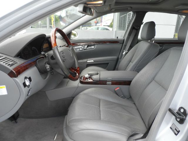 Mercedes-Benz S-Class 2008 photo 23