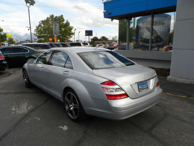 Mercedes-Benz S-Class 2008 photo 26