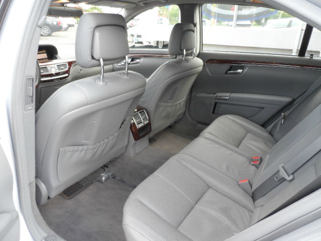 Mercedes-Benz S-Class 2008 photo 30