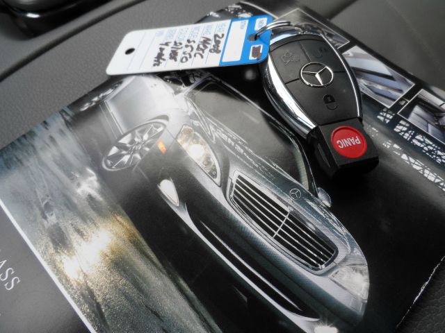 Mercedes-Benz S-Class 2008 photo 4