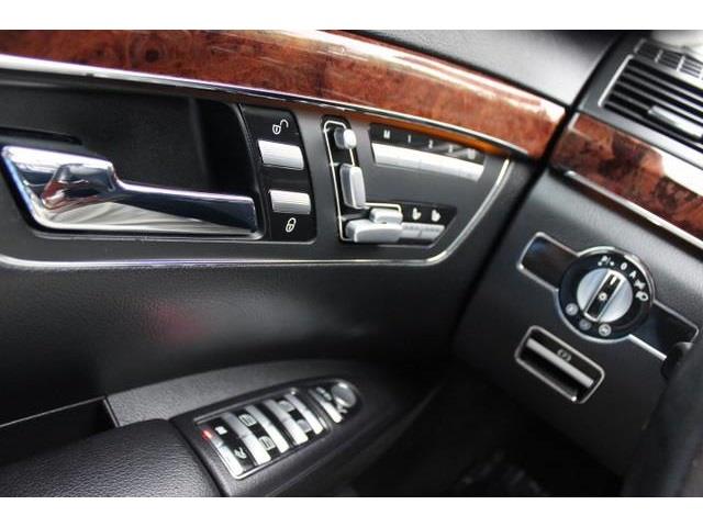 Mercedes-Benz S-Class 2008 photo 17