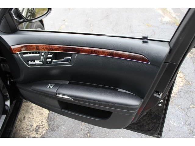Mercedes-Benz S-Class 2008 photo 40
