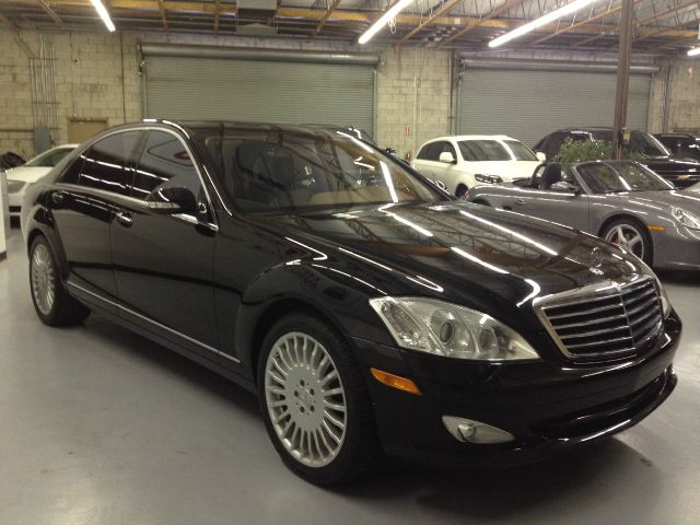 Mercedes-Benz S-Class 2008 photo 17
