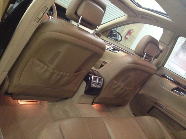 Mercedes-Benz S-Class 2008 photo 21