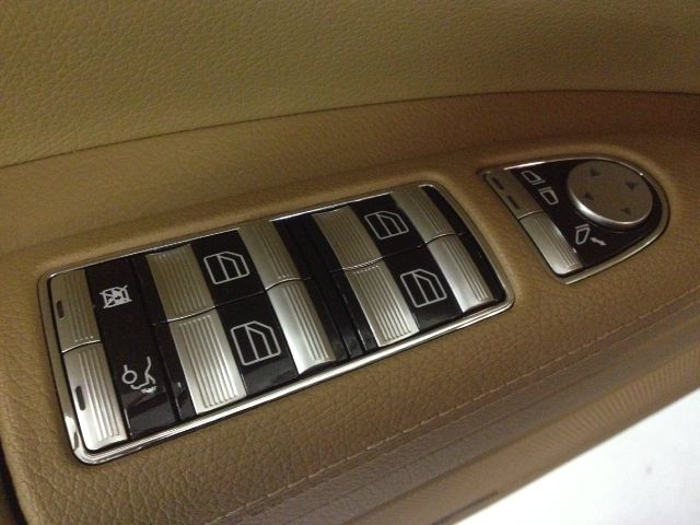 Mercedes-Benz S-Class 2008 photo 31