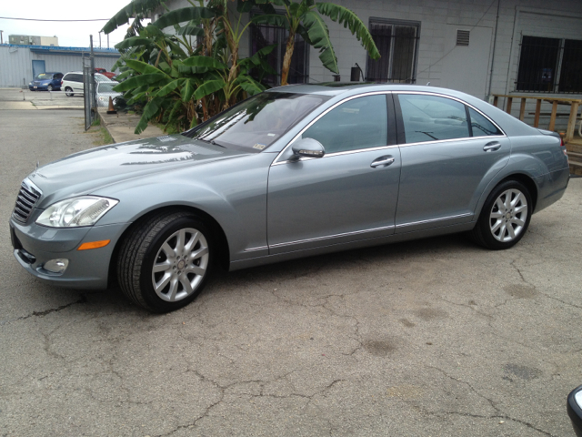 Mercedes-Benz S-Class 2008 photo 2