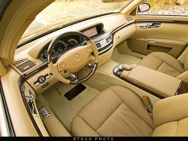 Mercedes-Benz S-Class 2009 photo 2