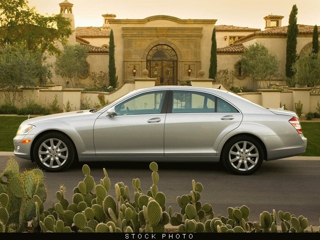 Mercedes-Benz S-Class 2009 photo 4