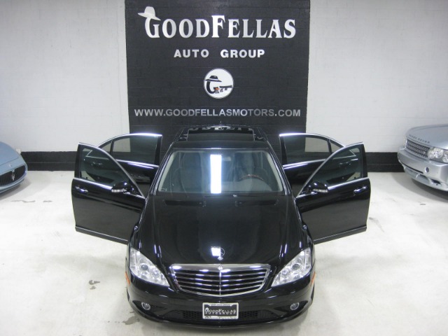 Mercedes-Benz S-Class 2009 photo 2