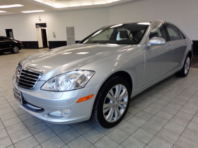 Mercedes-Benz S-Class 2009 photo 4