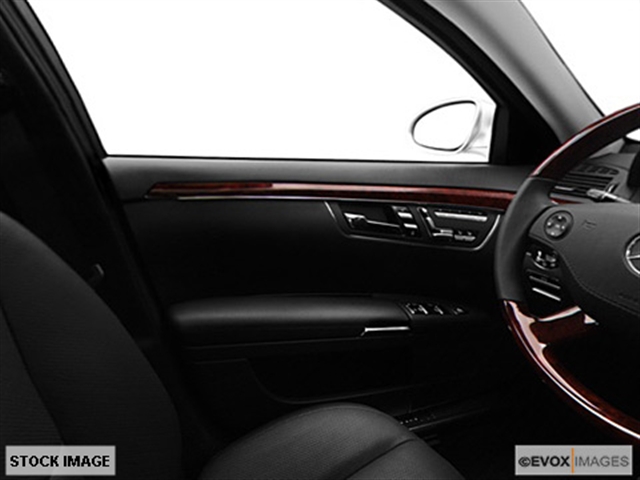 Mercedes-Benz S-Class 18900+375 Unspecified