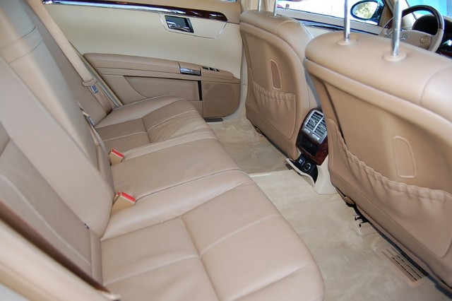 Mercedes-Benz S-Class 2009 photo 4