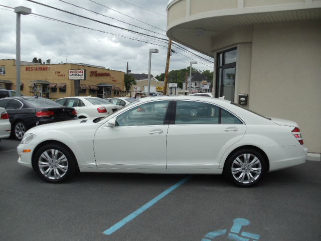 Mercedes-Benz S-Class 2009 photo 25