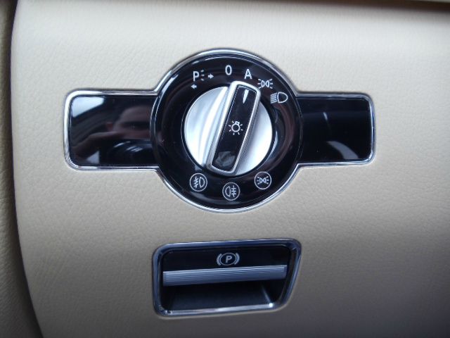 Mercedes-Benz S-Class 2009 photo 28