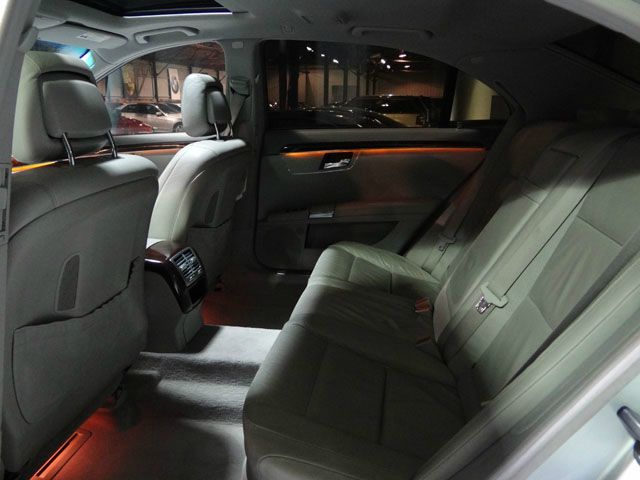 Mercedes-Benz S-Class 2010 photo 4