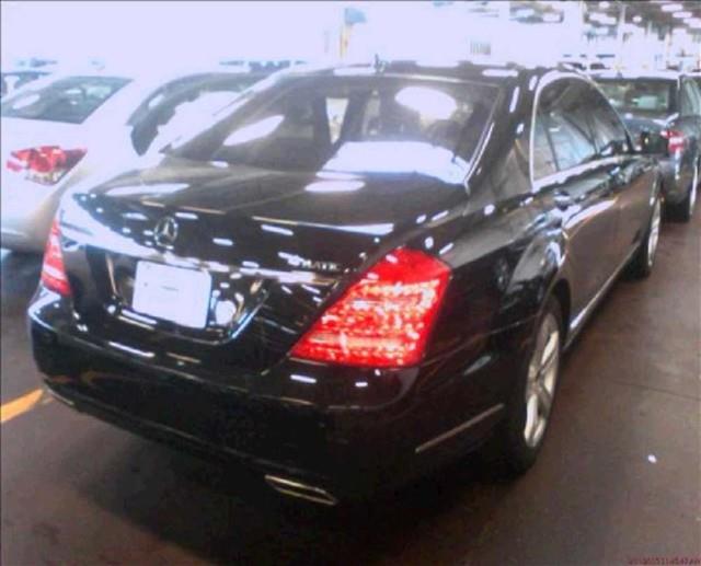 Mercedes-Benz S-Class 2010 photo 4