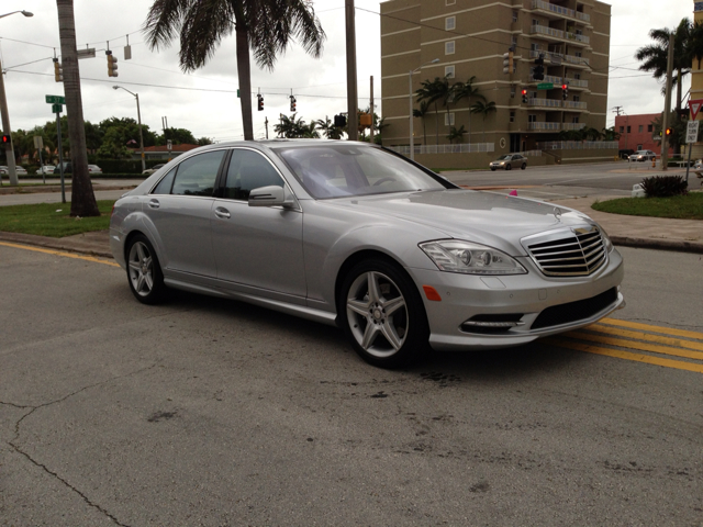 Mercedes-Benz S-Class 2010 photo 1