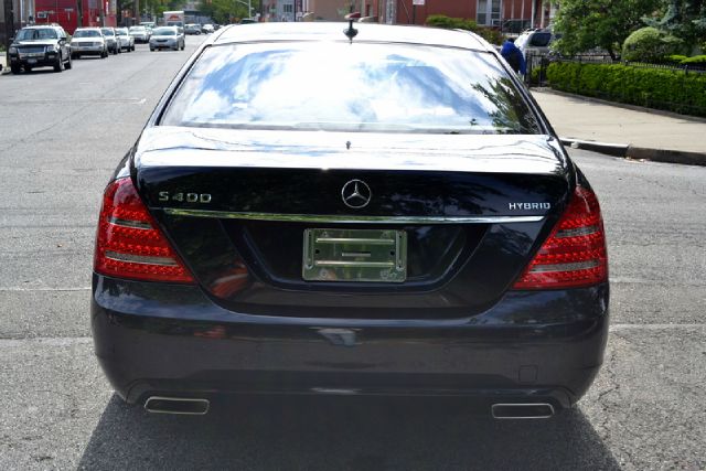 Mercedes-Benz S-Class 2010 photo 25