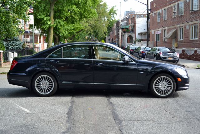 Mercedes-Benz S-Class 2010 photo 5