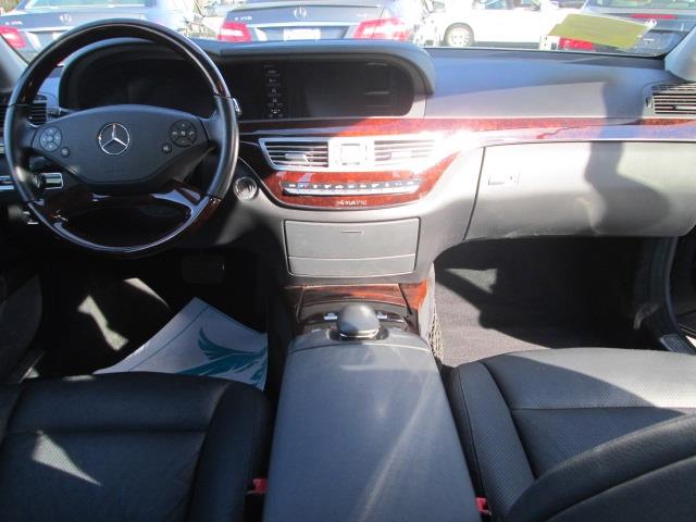 Mercedes-Benz S-Class 18900+375 Sedan