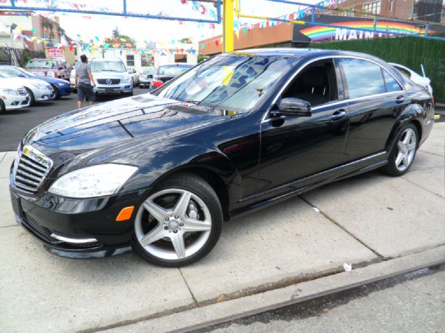 Mercedes-Benz S-Class 2010 photo 4