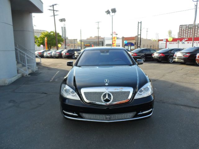 Mercedes-Benz S-Class 2010 photo 4