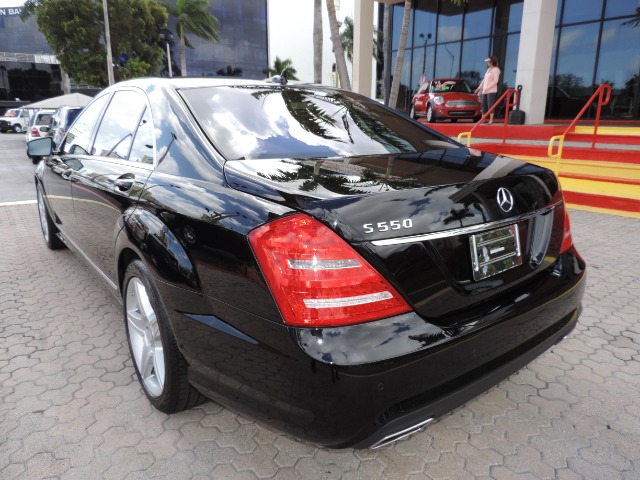 Mercedes-Benz S-Class 2010 photo 1