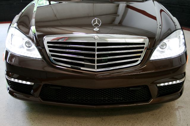 Mercedes-Benz S-Class 2011 photo 16