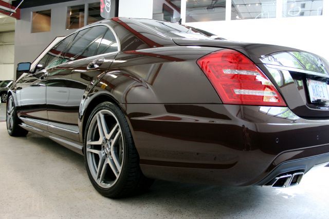 Mercedes-Benz S-Class 2011 photo 18