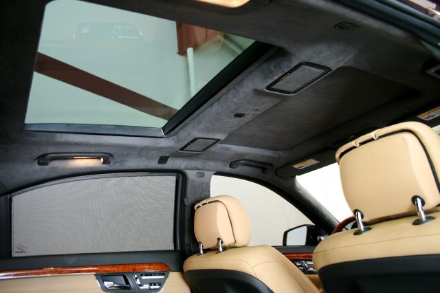 Mercedes-Benz S-Class 2011 photo 29