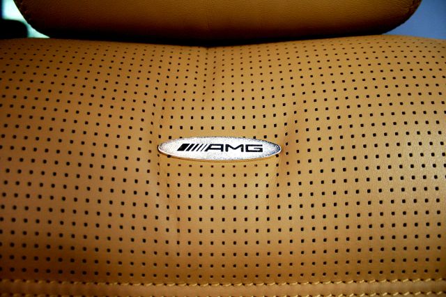 Mercedes-Benz S-Class 2011 photo 35