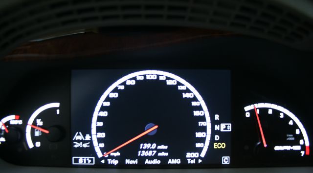 Mercedes-Benz S-Class 2011 photo 39