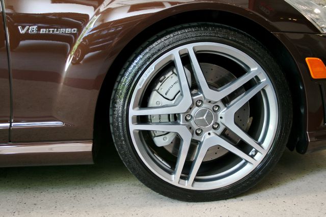 Mercedes-Benz S-Class 2011 photo 9