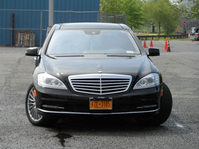 Mercedes-Benz S-Class 2011 photo 40