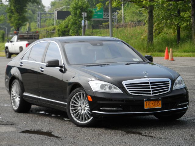 Mercedes-Benz S-Class 2011 photo 41