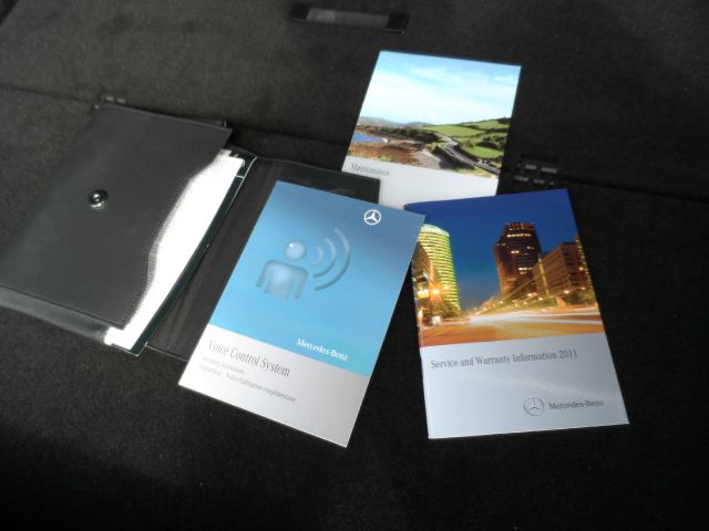 Mercedes-Benz S-Class 2011 photo 49