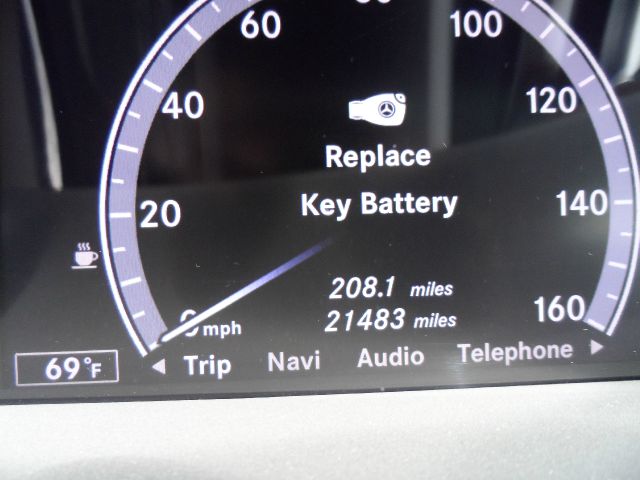 Mercedes-Benz S-Class 2011 photo 8