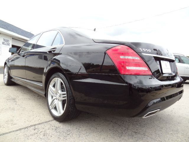 Mercedes-Benz S-Class 2012 photo 30