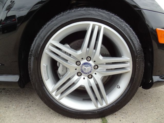 Mercedes-Benz S-Class 2012 photo 5